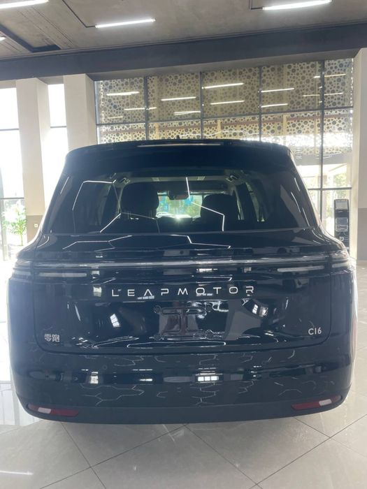 Leapmotor C16 Gibrid 2026 restayling Fargonada