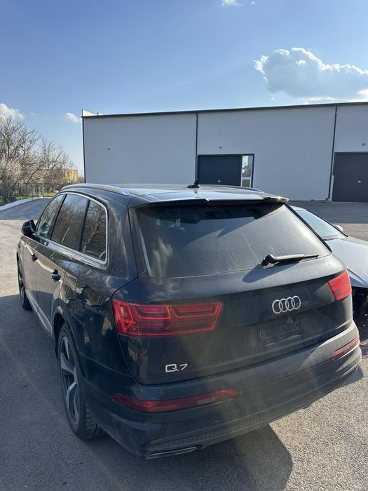 Audi Q7 4M 3.0 tdi S-line на части.