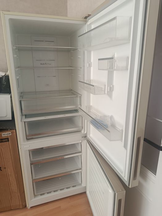 Продам холодильник DAUSCHER