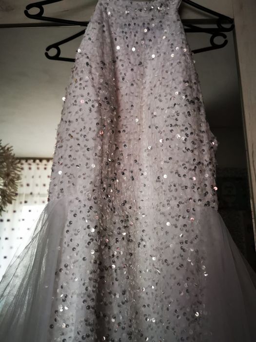 Rochie de ocazie sau mireasa