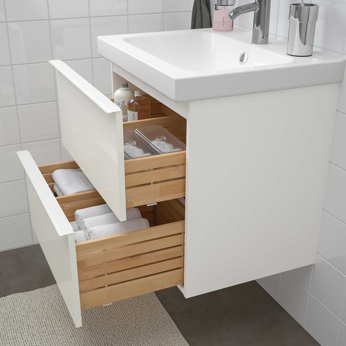 Нов шкаф за баня Godmorgon от IKEA