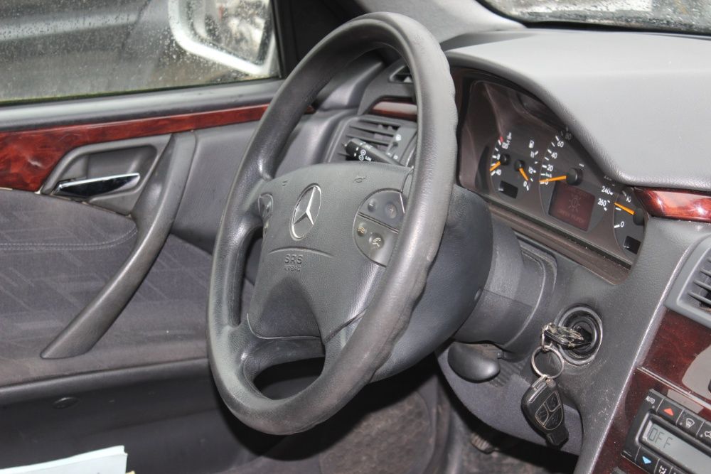 НА ЧАСТИ!!! Mercedes W210 E220cdi Фейслифт / Мерцедес В210