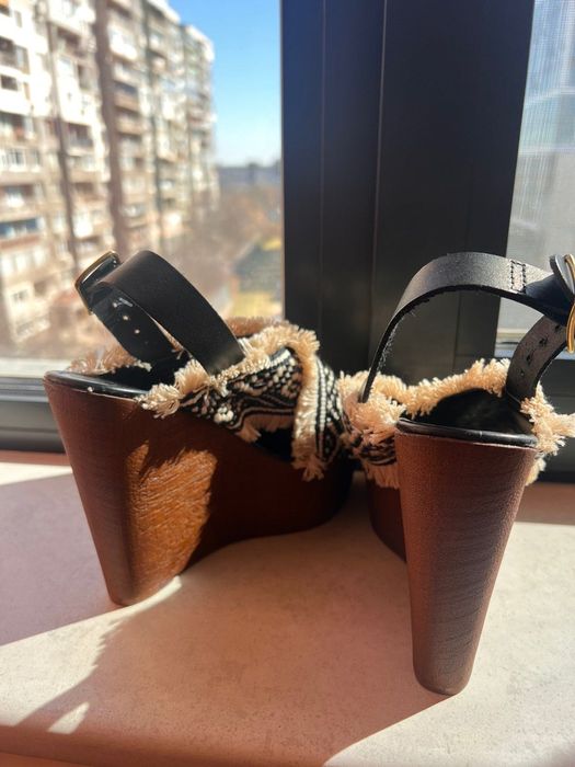 Sisley летни платформи С ЕТИКЕТ