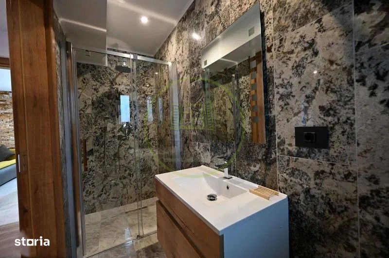 •	Investitie Aparthotel de lux Predeal | 3 camere | Complet utilat |