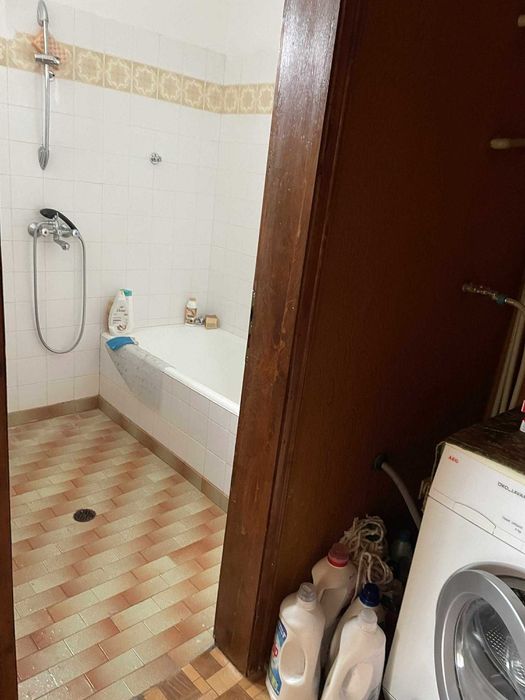 Дава се под наем Тристаен апартамент в Айтос - 70 кв.м за 255 € - Снимка #5