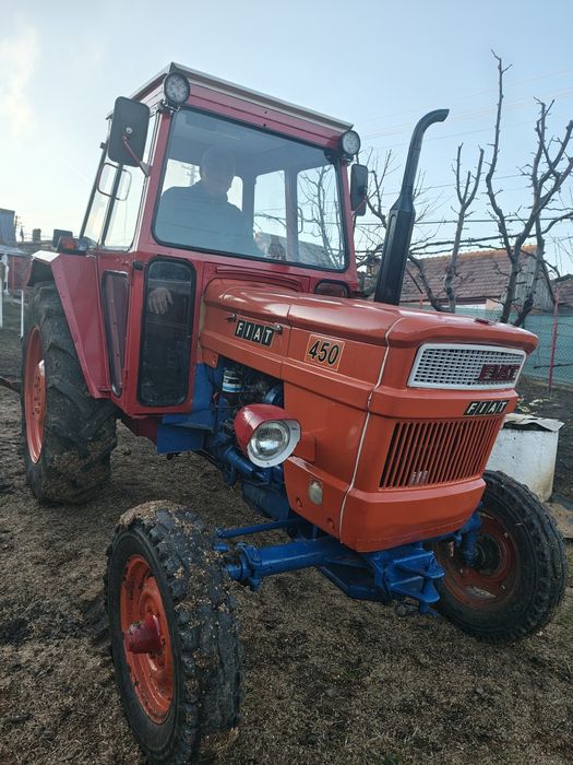 Vând tractor FIAT 45