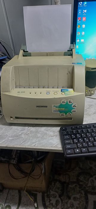 Kompyuter va printer sotiladi
