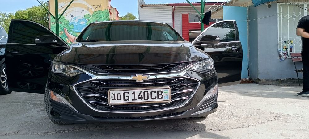 Chevrolet Malibu 2021 — 2