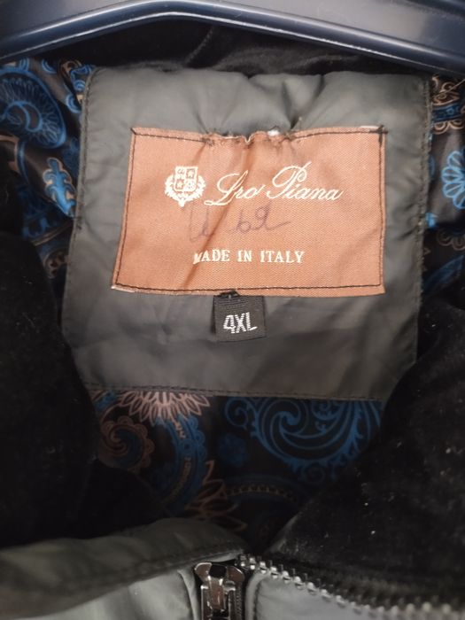 Продам куртку на мальчика