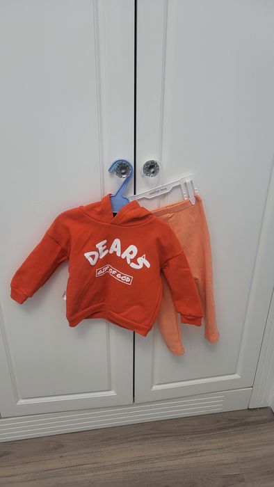 Двойка мальчику и девочке