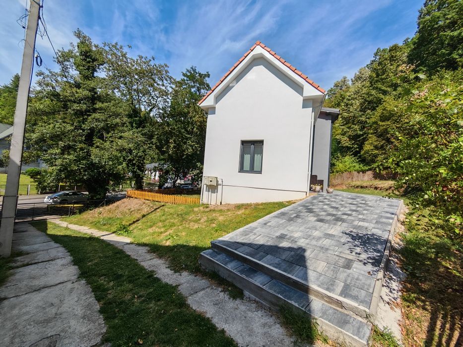 PF închiriez apartament /duplex la casă Petofi Sandor