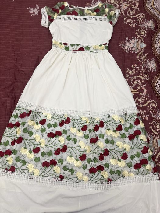 Платье вечернее, повседневное