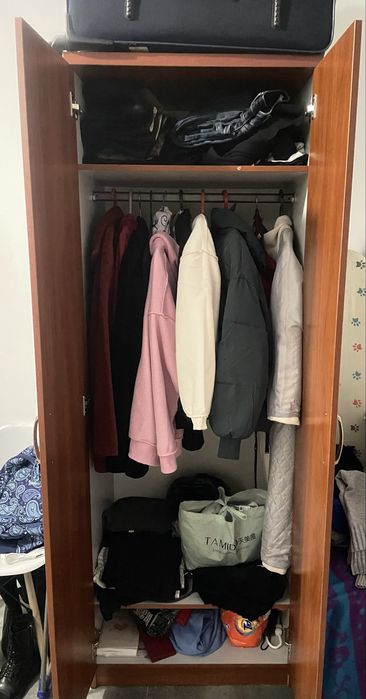 Продам шкаф Б/У.