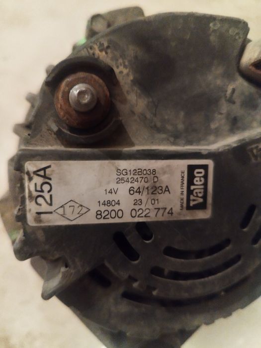 Части за Renault clio 1.5DCI