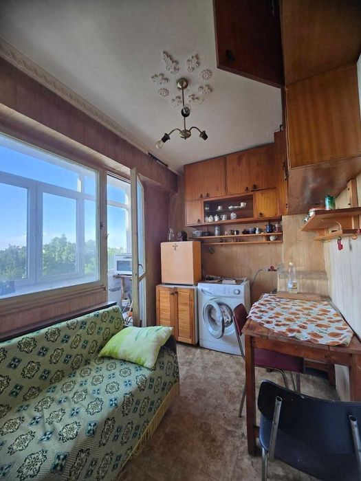 Продава се Двустаен апартамент в Горна Оряховица - 70 кв.м за 1013 €/кв.м - Снимка #2