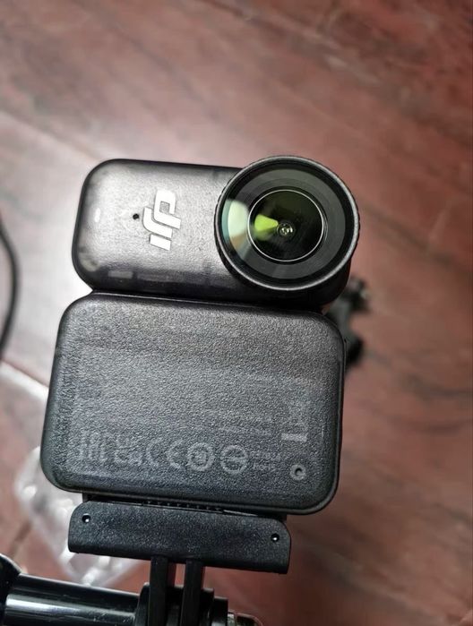 DJI osmo nano 2025