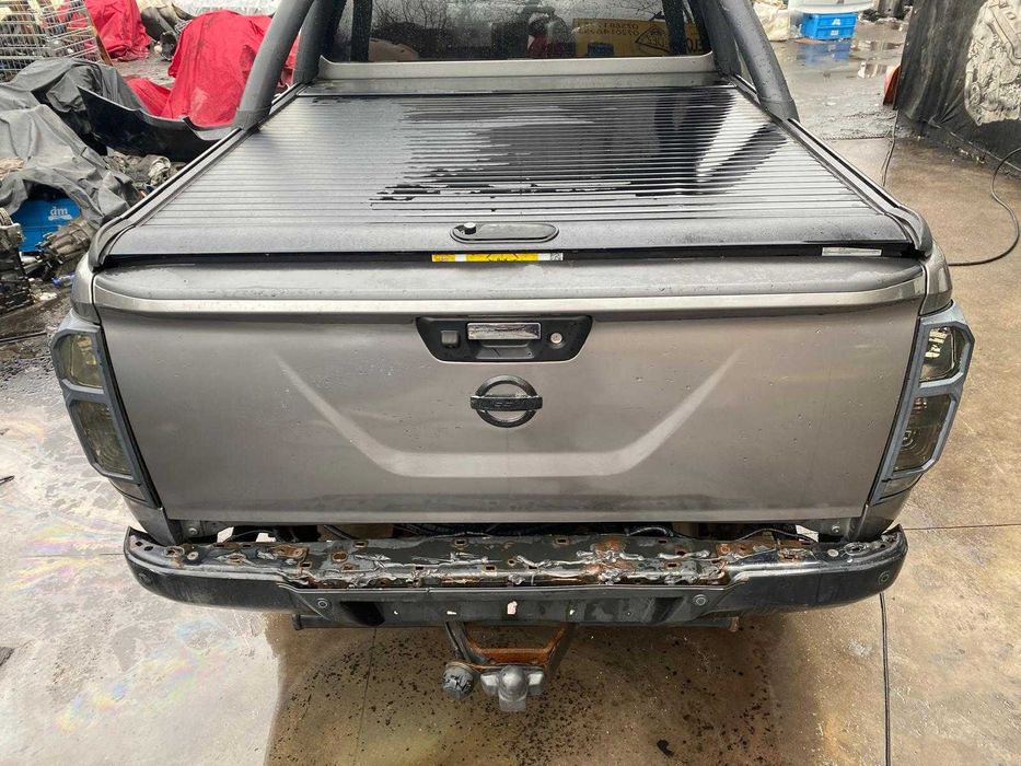 Dezmembrez Nissan Navara 2018/2.3 E6/usa/bena/faruri/stopuri/bullbar/carlig/trapa/oglinda/paravanturi/bare/interior/luneta/suspensie/motor/cutie/grup