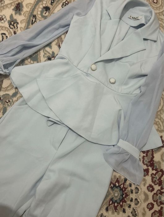 Костюмы двойки и платье