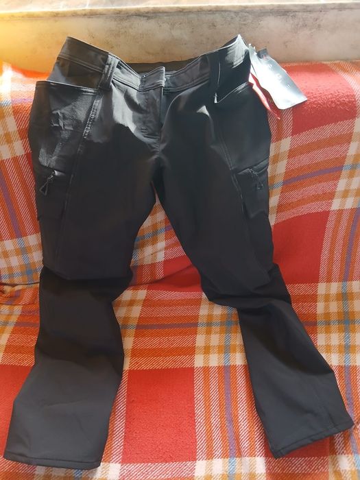 Pantaloni de lucru Mascot