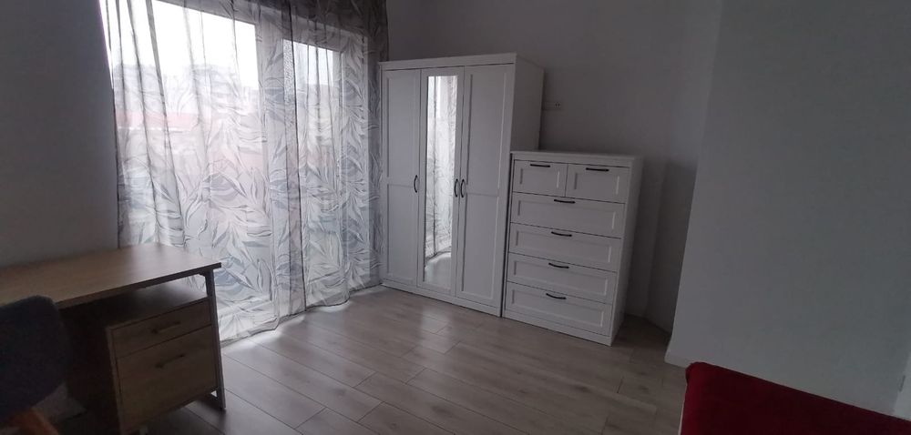 Chirie/Rent - The Office/str.Petofi Sandor-2 dormitoare/2 bai/livig/bucătărie