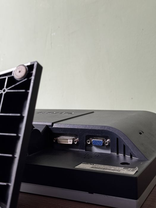 Монитор в отличном состоянии