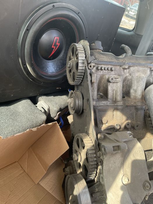 Двигатель фольсваген 1.8