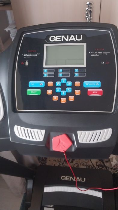 Беговая дорожка GENAU