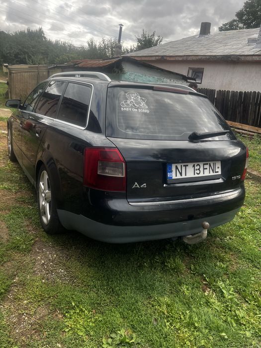 AUDI A4 Avant 2004 — imagine 2