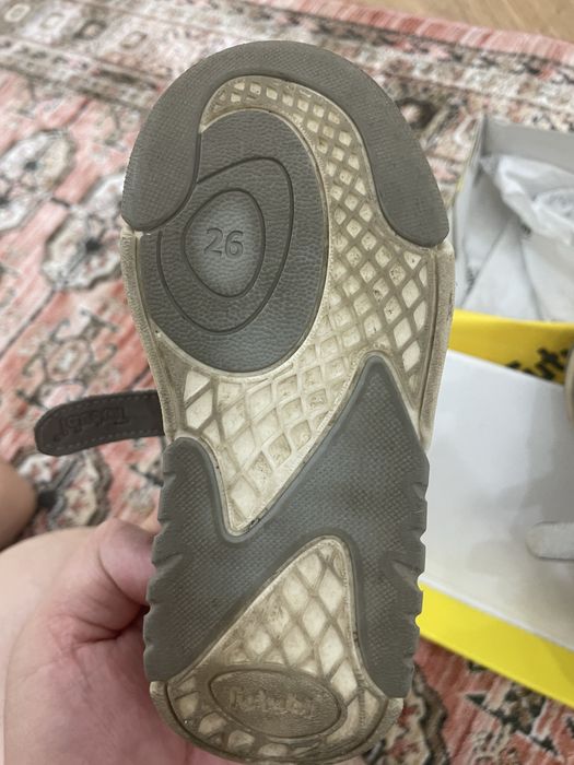 Кроссовки детские