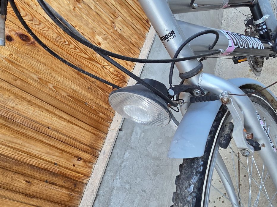 Vând bicicleta adulți
