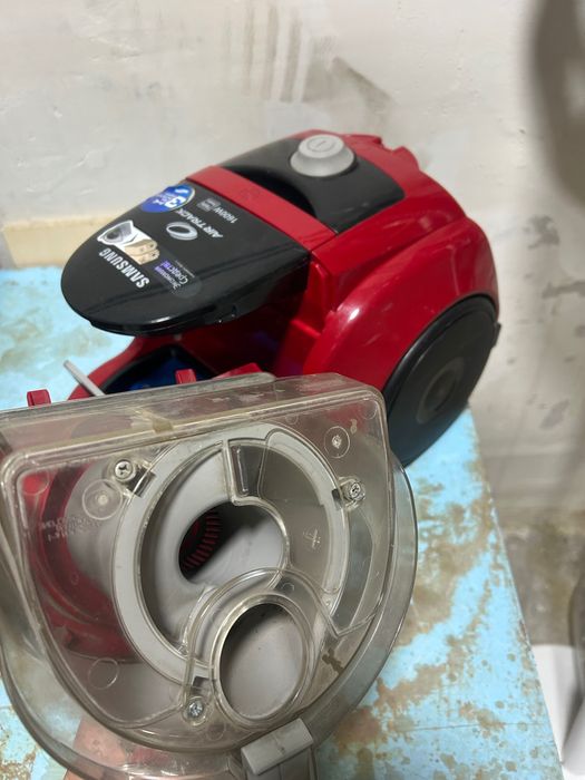 Пылесос Samsung мощный