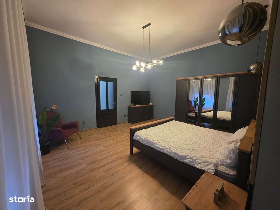 2 Apartamente De Vânzare La Pachet, În Centrul Oradei.