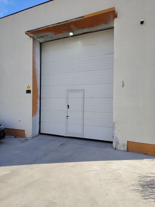 Spatii depozitare boxe depozitare de închiriat storage