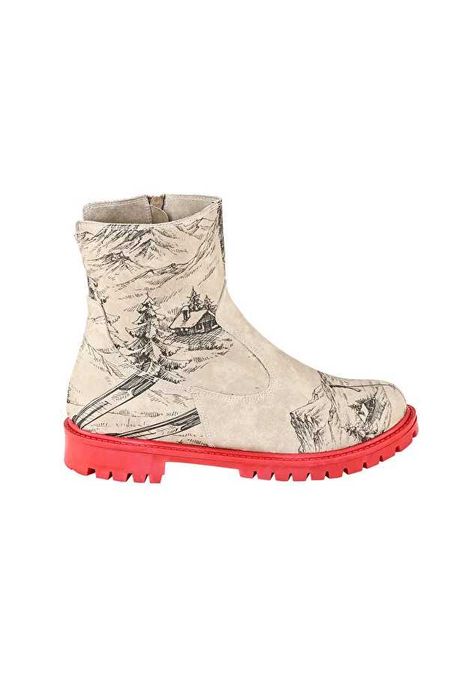 Дамски ботуши с мотиви размер 39