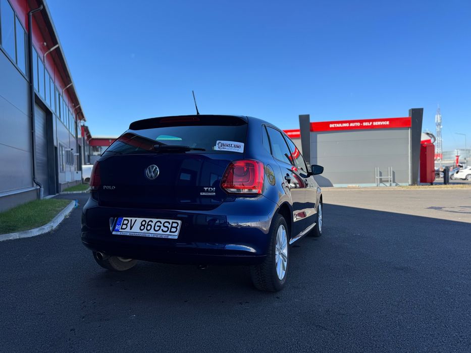 VOLKSWAGEN Polo 2012 — imagine 2