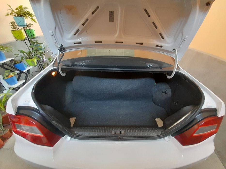 Нексия 2 донс сотилади