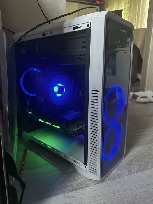 Продам игровой систмный блок ryzen 7 2700x gtx 1070 8gb 16gb ozu