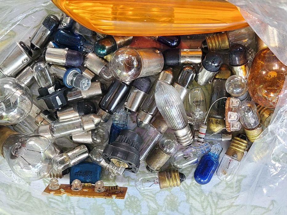 Lot becuri auto,led,Xenon,halogen