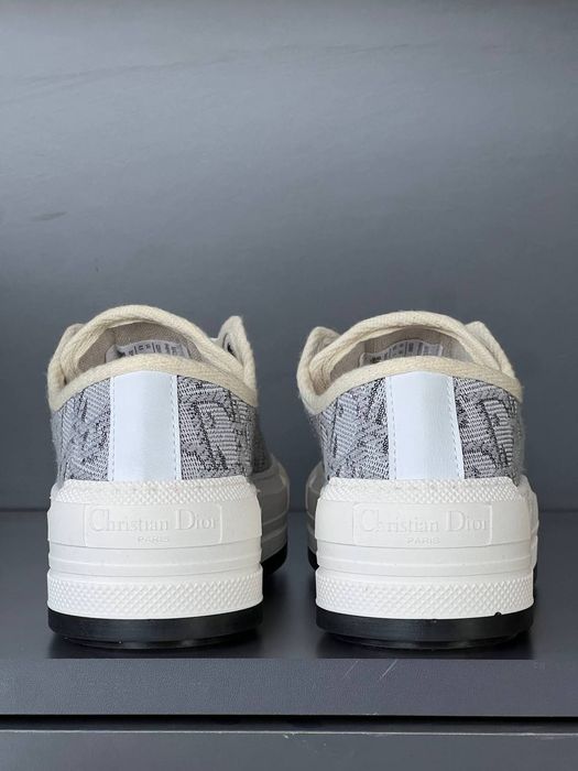 Adidasi dama Dior
