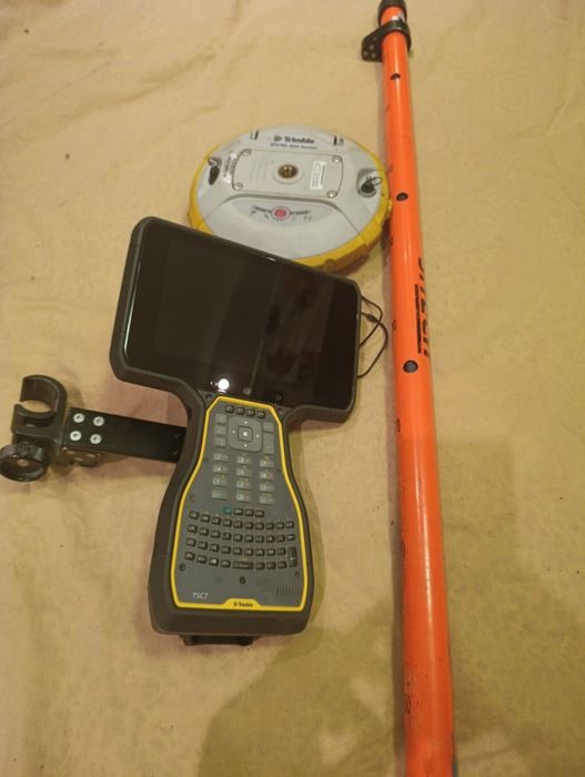 Trimble SPS785GNSS receptor geodezic