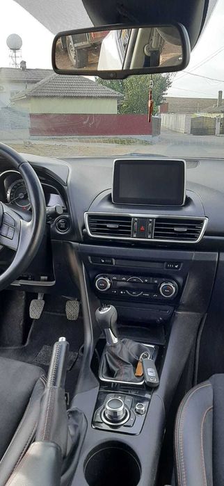 Mazda 3 SkyActive 2016