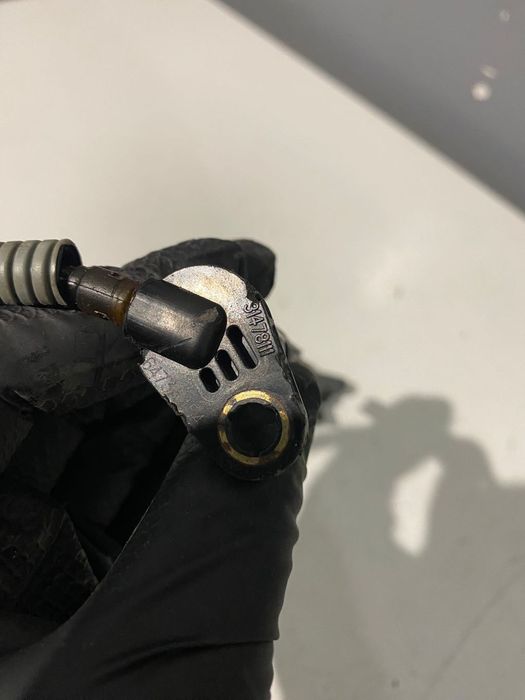 Senzor nivel ulei VOLVO XC60 S60 V60 S90 XC90 V90 V40 31478111 32380135