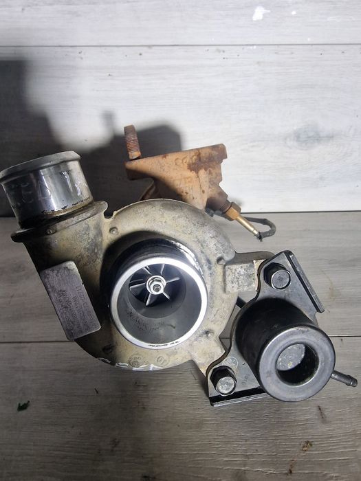 Turbina/turbosuflanta Kia Ceed motor 1,6 crdi, an 2008-2012