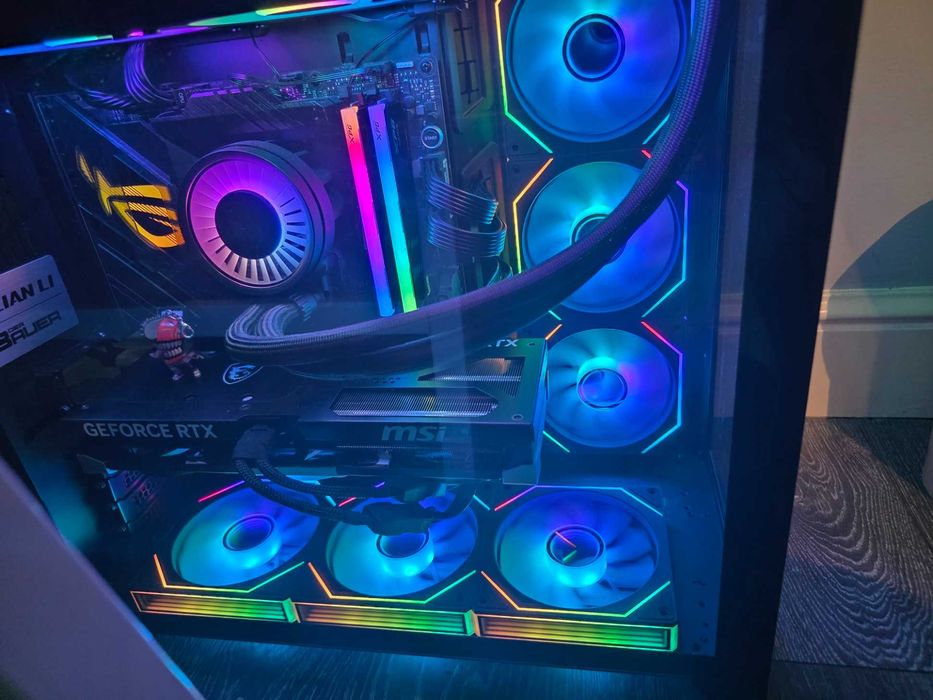 PC Gaming Acvariu | i5 13600kf | 32 GB | RTX 4060