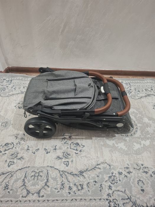 Продам коляску детскую. Цена: 32000тг