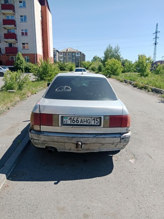 Продам срочно Ауди б4