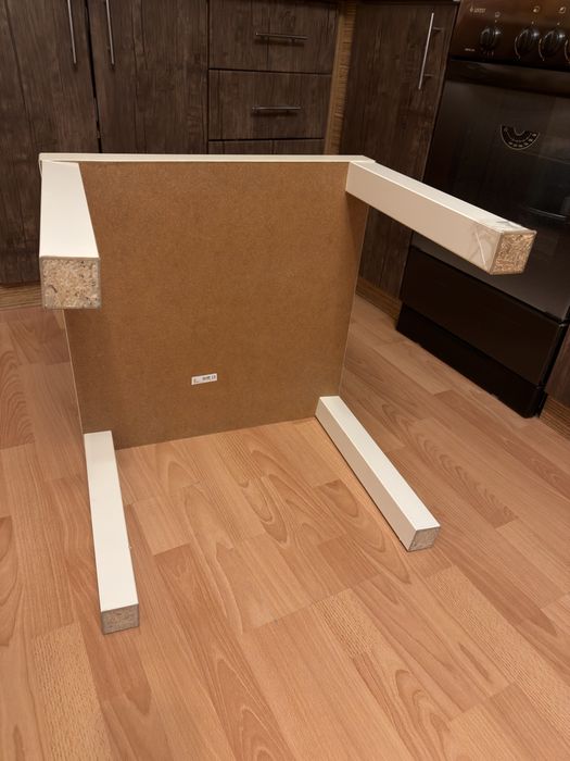 Столик журнальный IKEA