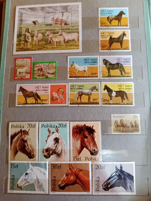 Марки почтовые : собаки и лошади