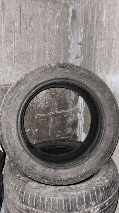 Шины для автомобиля.