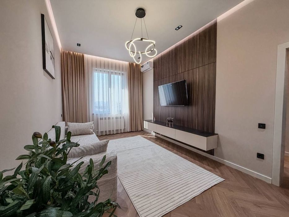 2/4/9 новостройка, квартира 53м кв Буз Базар